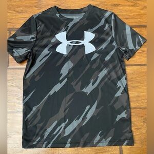 Under Armour Black & Gray Camo Short-Sleeve Performance Tee